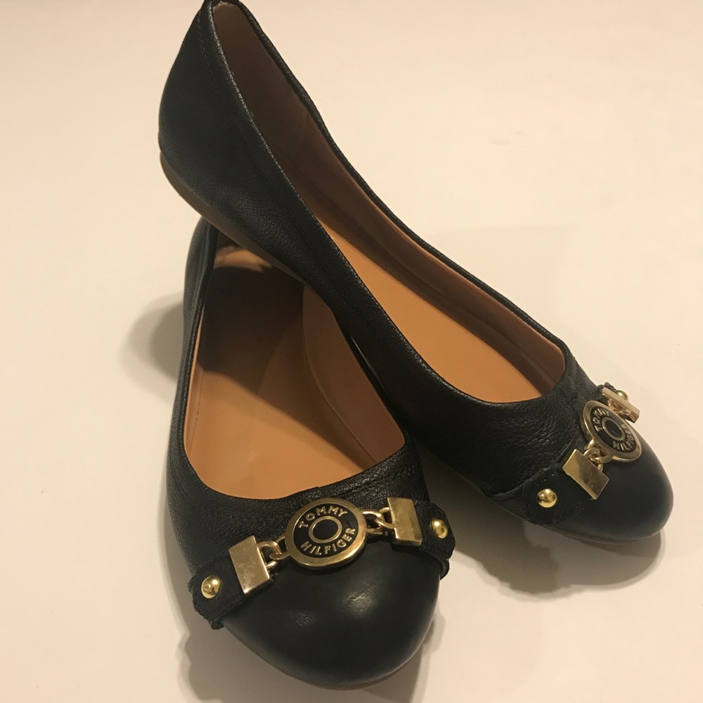 Tommy Hilfiger flats